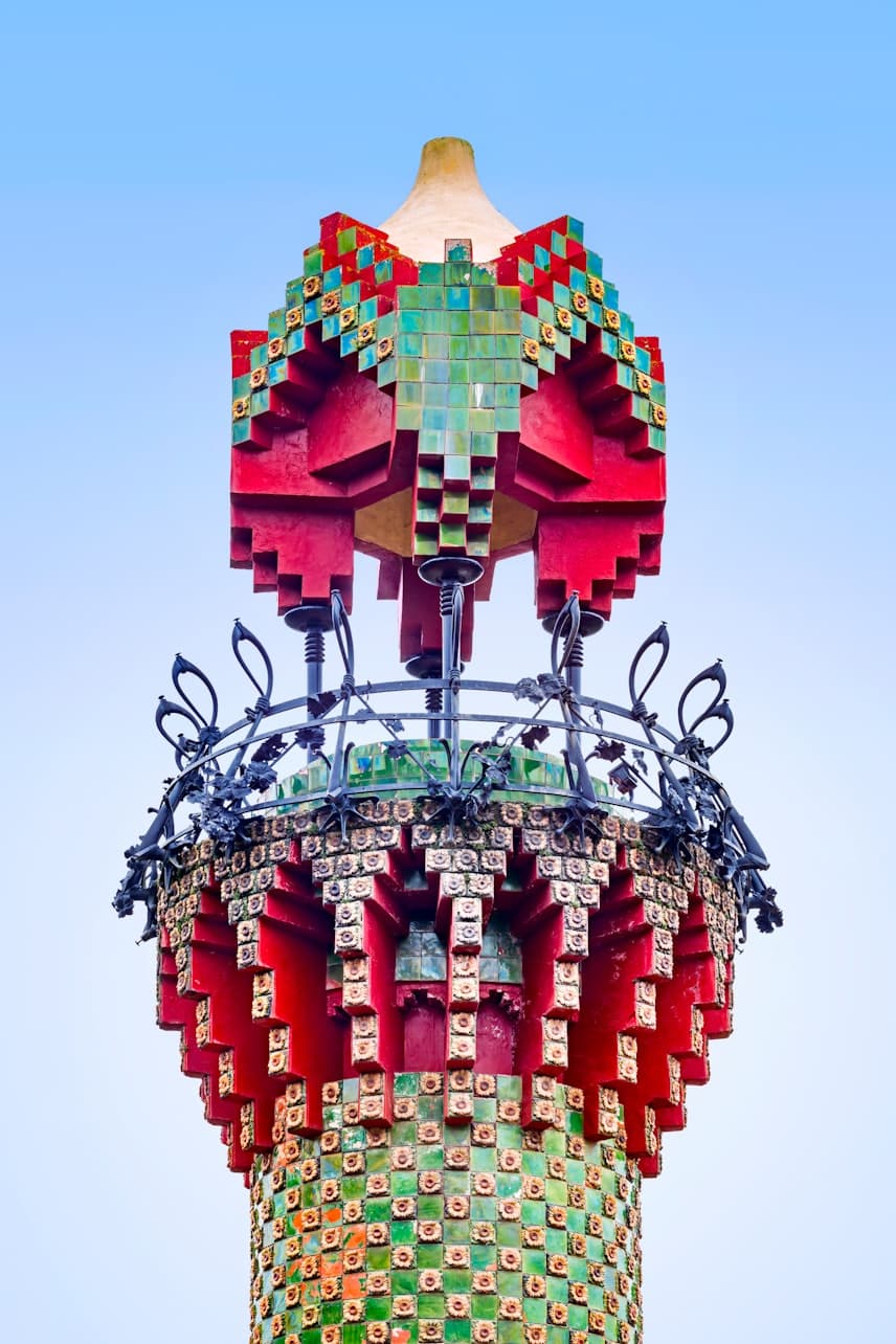 Gaudí's El Capricho Ticket with Audio Guide - სურათი 3