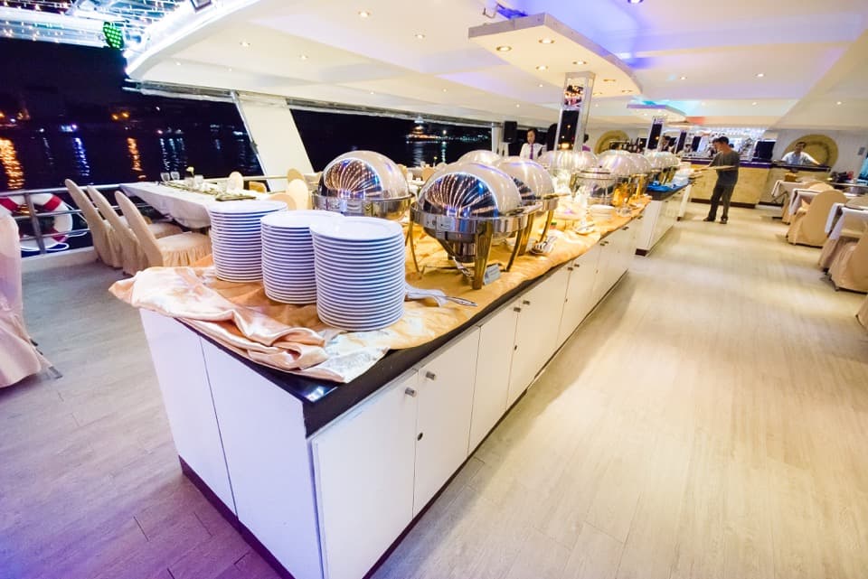 Chao Phraya Dinner Cruise aboard River Star Princess - სურათი 8