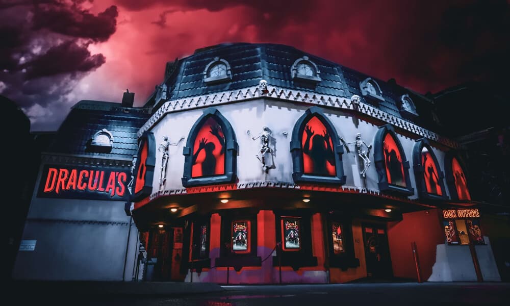 Dracula's Cabaret 3-Course Dinner and Show Ticket - მთავარი სურათი